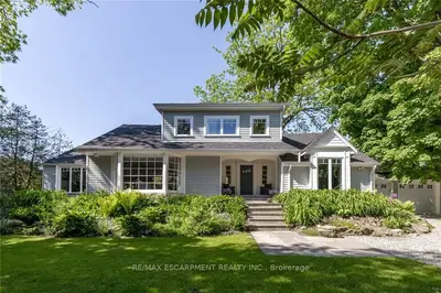 86 First Street, Oakville, On L6j 3r3
