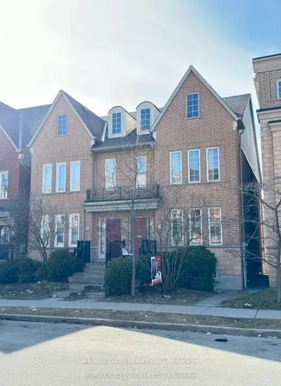 70 Haynes Avenue, Toronto W05, On M3j 0c1