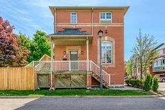 5031 East Mill Road 30, Mississauga, ON L5V 2M5