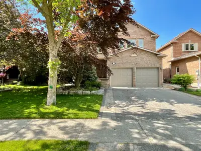1359 Fieldcrest Lane, Oakville, On L6m 2w8