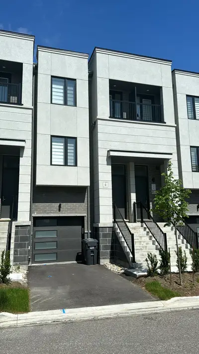 4 Heathrow Lane, Caledon, On L7e 4m4