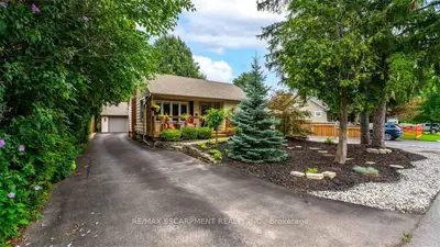 961 Park Avenue W, Burlington, On L7t 1n8