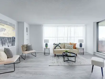40 Panorama Court 1111, Toronto W10, On M9v 4m1