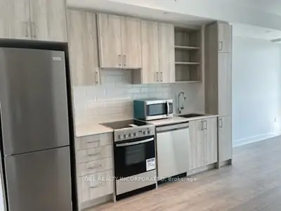50 George Butchart Drive 412, Toronto W05, On M3k 0c9