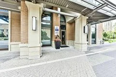 385 Prince Of Wales Drive 1604, Mississauga, ON L5B 0C6