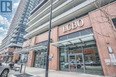 2220 Lakeshore Boulevard W 3807, Toronto W06, On M8v 0c1