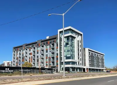 95 Dundas Street W 206, Oakville, On L6m 5n4