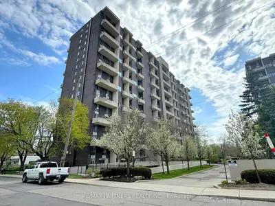 60 Southport Street 925, Toronto W01, On M6s 3n4