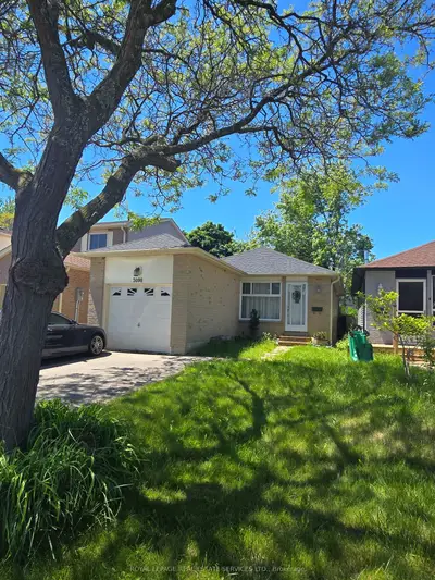 3098 Keynes Crescent, Mississauga, On L5n 3a1