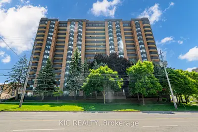 3845 Lake Shore Boulevard W 701, Toronto W06, On M8w 4y3