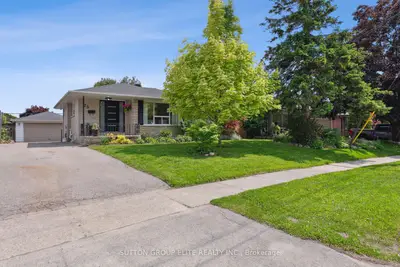 25 Gower Road, Halton Hills, On L7g 1e6