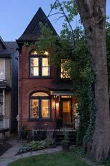 89 Garden Avenue, Toronto W01, On M6r 1h8