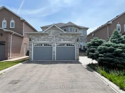 974 Mantle Crescent, Mississauga, On L5v 2g3