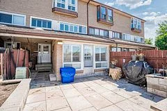 260 John Garland Boulevard 220, Toronto W10, ON M9V 1N8