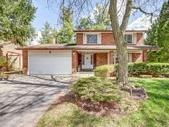 1828 Sherwood Forrest Circle, Mississauga, On L5k 2e7