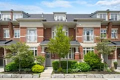 118 Waterside Drive, Mississauga, ON L5G 4T8