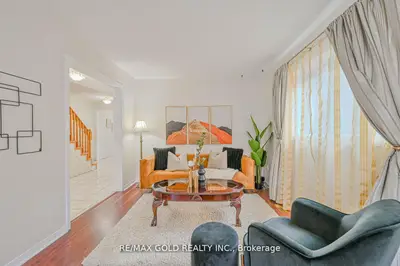 Semi-Detached in Brampton