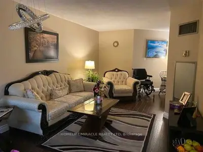 550 Webb Drive 2006, Mississauga, On L5b 3y4