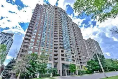 156 Enfield Place 1808, Mississauga, On L5b 4l8