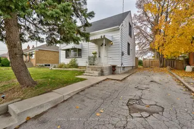 155 Stewart Street, Oakville, On L6k 1x8