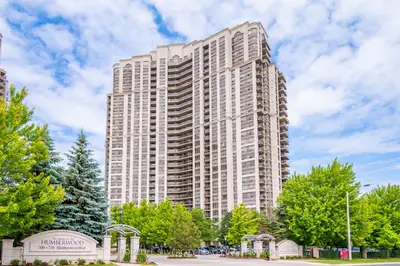 700 Humberwood Boulevard 1523, Toronto W10, On M9w 7j4