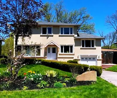 449 Valley Drive, Oakville, On L6l 4l5