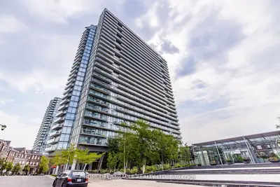 103 The Queensway Avenue 301, Toronto W01, On M6s 5b3