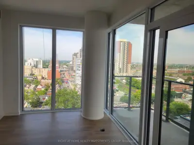 1245 Dupont Street 1304, Toronto W02, On M6h 2a0