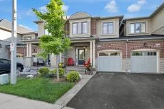 39 Diamond Leaf Lane, Halton Hills, ON L7G 0G7