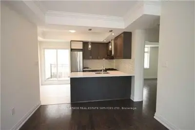 3083 Cawthra Road E 23, Mississauga, On L5a 2x4