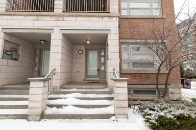 2460 Prince Michael Drive 20, Oakville, On L6h 0g8