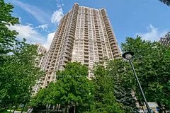 Condo Apartment in Mississauga