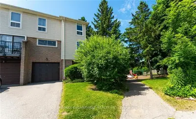 7251 Copenhagen Road 61, Mississauga, On L5n 2h6
