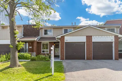345 Meadows Boulevard 10, Mississauga, On L4z 1g5