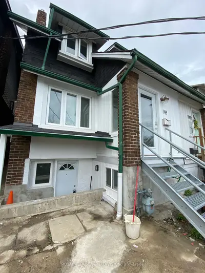 1364 Davenport Road Main, Toronto W03, On M6h 2g9