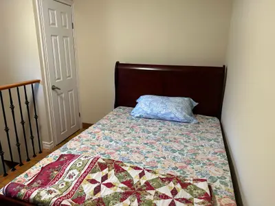 4208 New Street, Burlington, On L7l 1t4