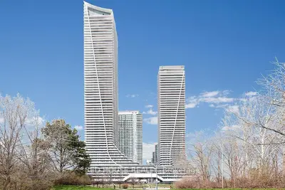 30 Shore Breeze Drive 5709, Toronto W06, On M8v 0j1