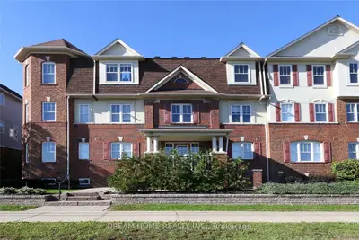 605 Dundas Street W 3, Mississauga, On L5b 0b3