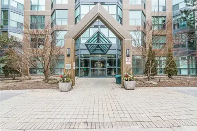 2177 Burnhamthorpe Road W 302, Mississauga, On L5l 5p9
