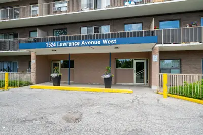 1524 Lawrence Avenue W 108, Toronto W04, On M6l 1b7
