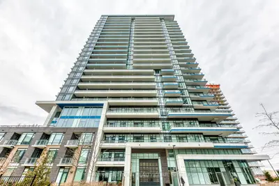 Condo Apartment in Mississauga