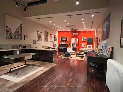 3109 Dundas Street W Main R, Toronto W02, On M6p 1z9