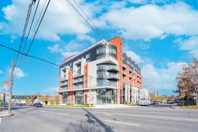 2433 Dufferin Street 310, Toronto W04, On M6e 0b4