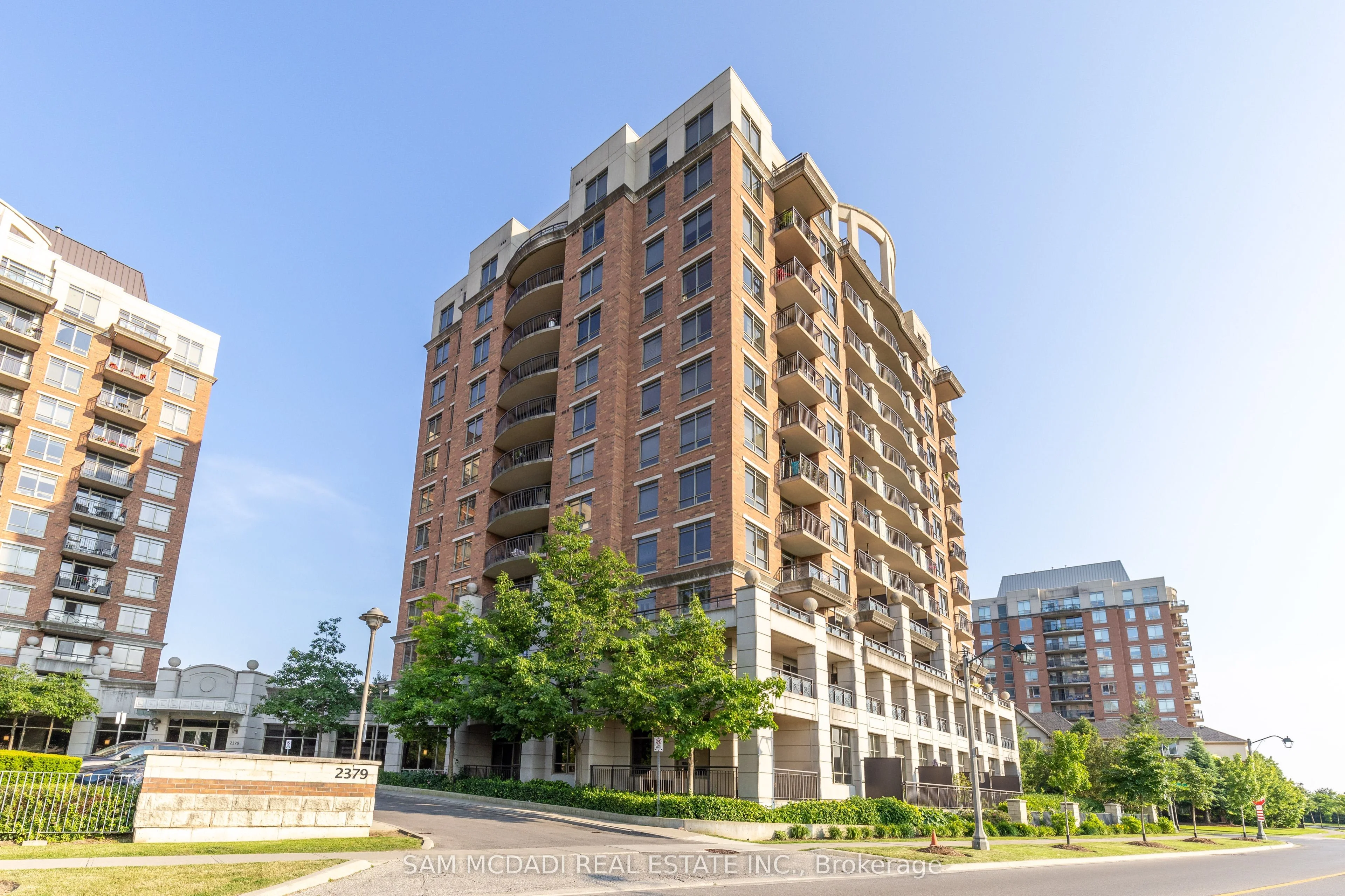 2379 Central Park Drive 302, Oakville, On L6h 0e3