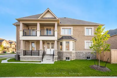 Detached in Brampton