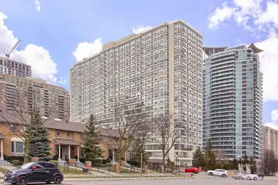 55 Elm Drive W 1511, Mississauga, On L5b 3z3