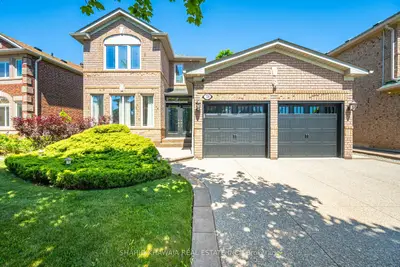 Detached in Brampton