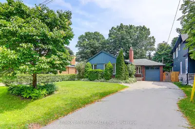 53 Saybrook Avenue, Toronto W07, On M8z 2v6