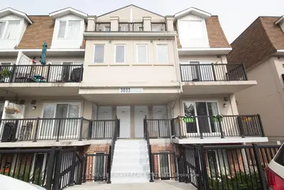 3033 Finch Avenue W 2051, Toronto W05, On M9m 0a3