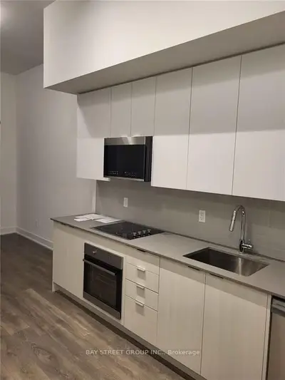 2485 Taunton Road 424, Oakville, On L6h 3r8